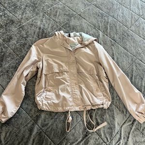 Divided Small Pale Pink Windbreaker Jacket